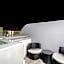 Oasis Suites Fira