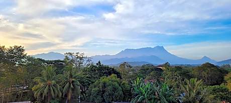 Mountain View Guest House KB