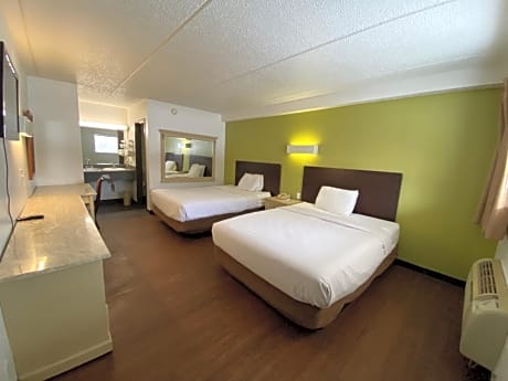 Standard Queen Room with Two Queen Beds - Non Smoking