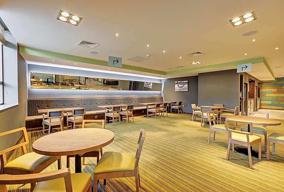 Premier Inn Horsham Town Centre