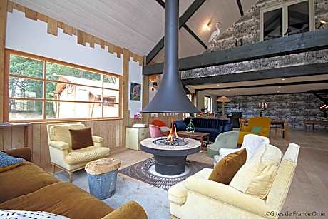 Country Lodge