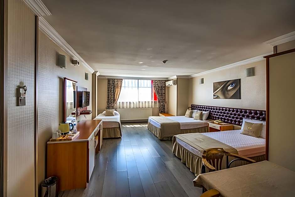 Kozan City Hotel