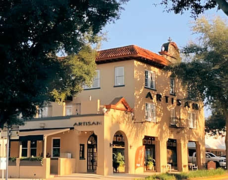 Artisan Downtown