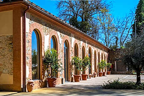 Guild Siena Senior Resort & Residence