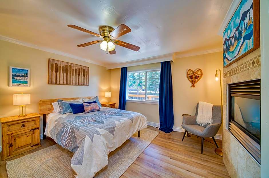 Moose and Maple Lodge