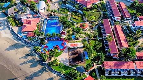 Qualton Club Ixtapa All Inclusive