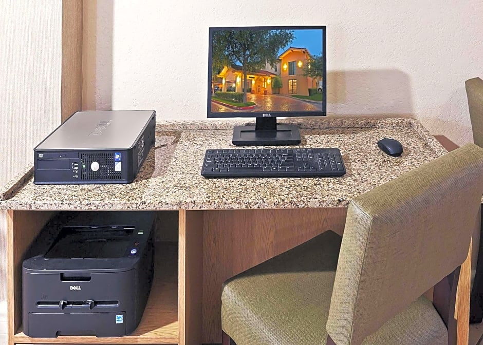 La Quinta Inn by Wyndham Amarillo Mid-City