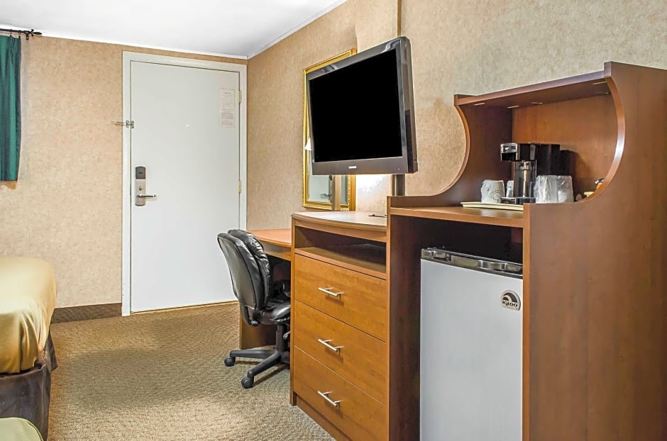 Econo Lodge Bellefonte