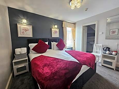 Clifton Villa - Southport