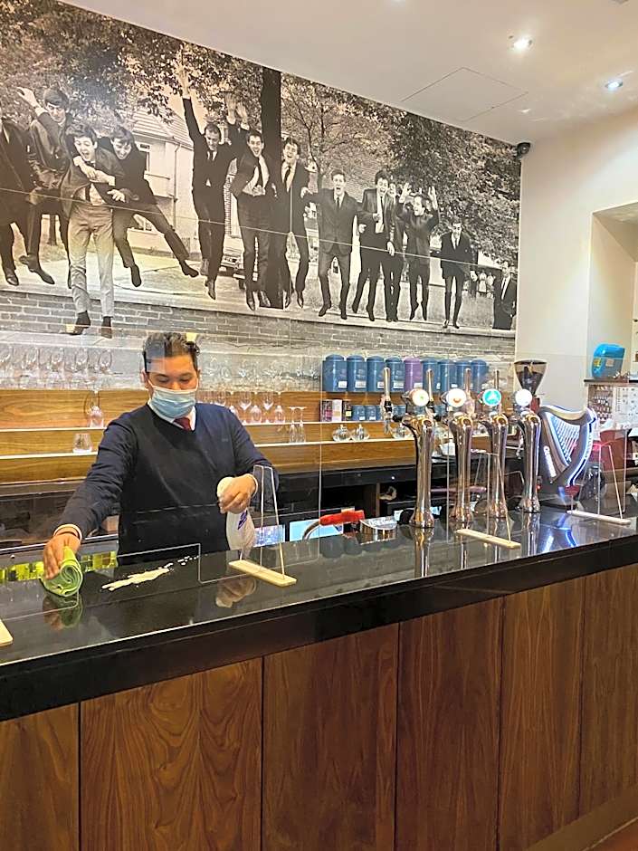 Hard Days Night Hotel