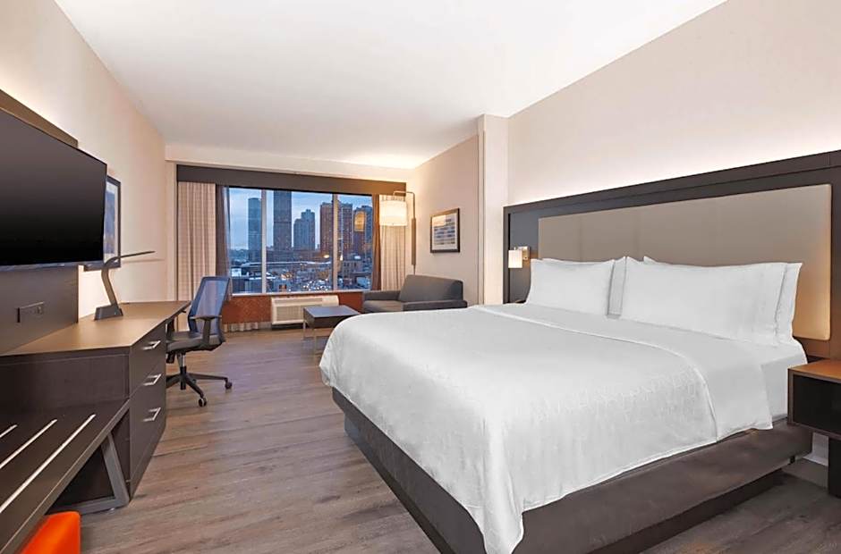 Holiday Inn Express And Suites Jersey City - Holland Tunnel By IHG