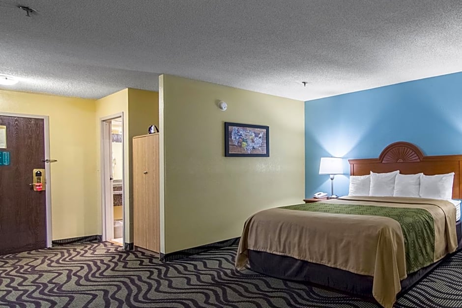 Econo Lodge Darien
