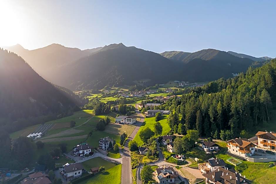 Cavallino Experience - Alpine Wellness Hotel
