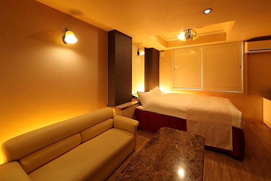 Hotel Fine Olive Kyoto Yamashina (Adult Only)