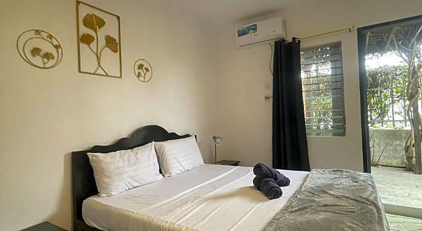 Hotel Sisters Inn Moalboal - Cebu Philippines