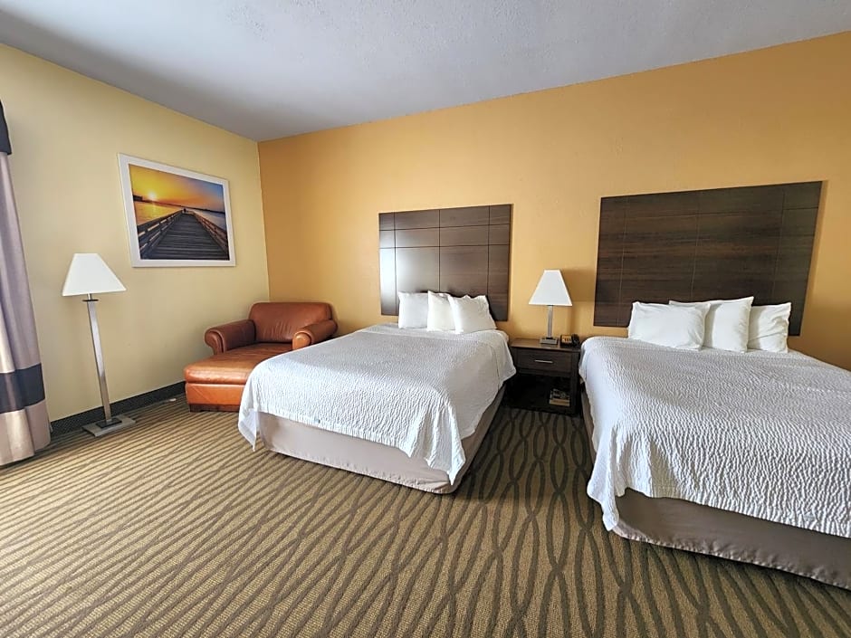 Days Inn & Suites by Wyndham Pasadena