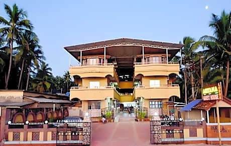 Aryana Guest House - Sea View Murdeshwar Karnataka