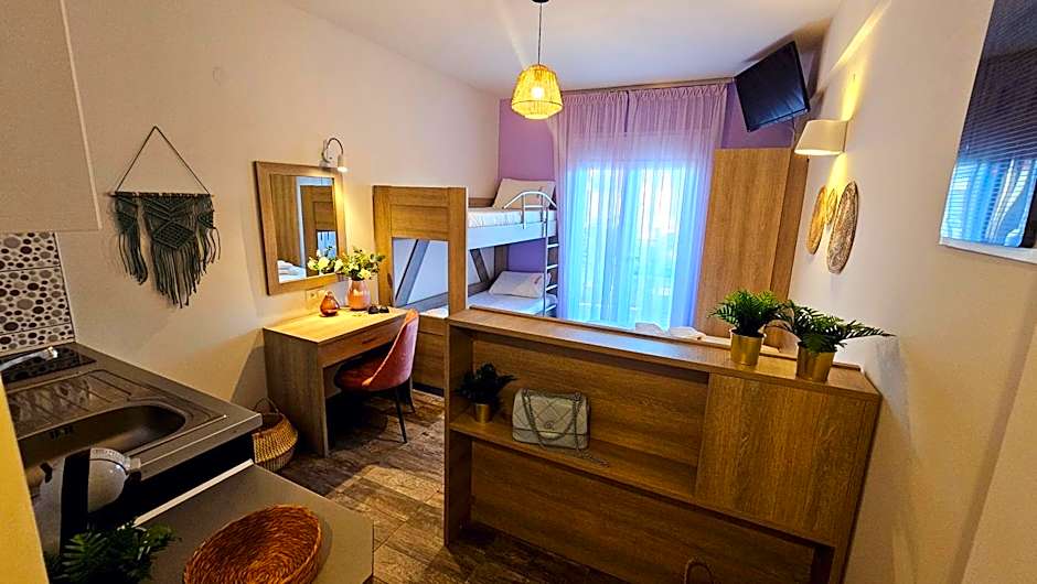 Niriides boutique suites