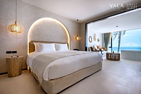 Sky Beachfront King Room