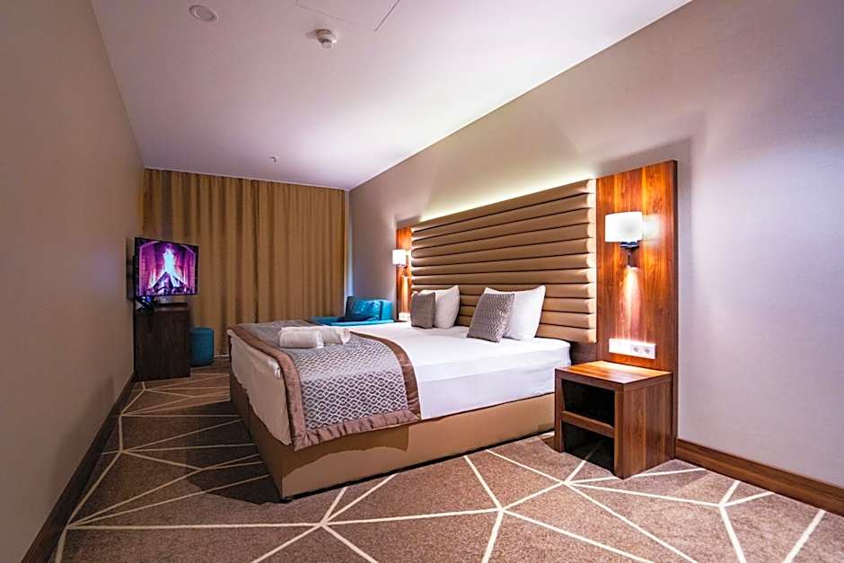 Puzzle Hotel Airport Frankfurt