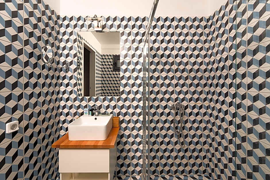 Athens Center luxury Suites 2