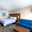 Holiday Inn Express and Suites Gilbert - East Mesa By IHG