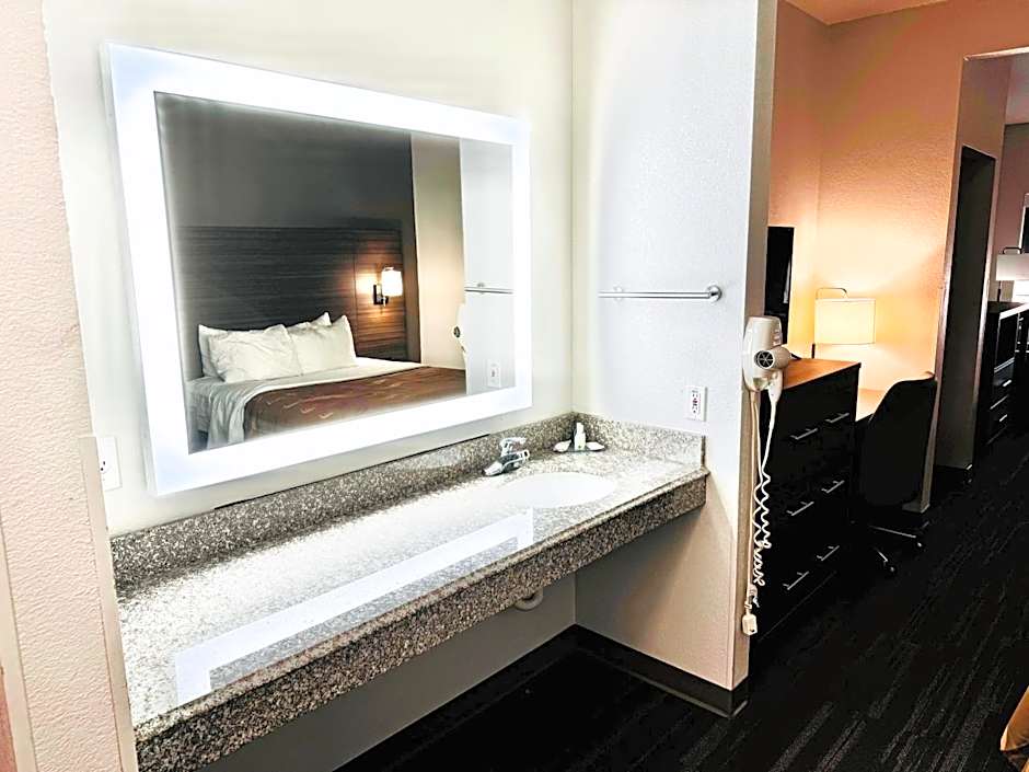 Quality Inn Near Seaworld