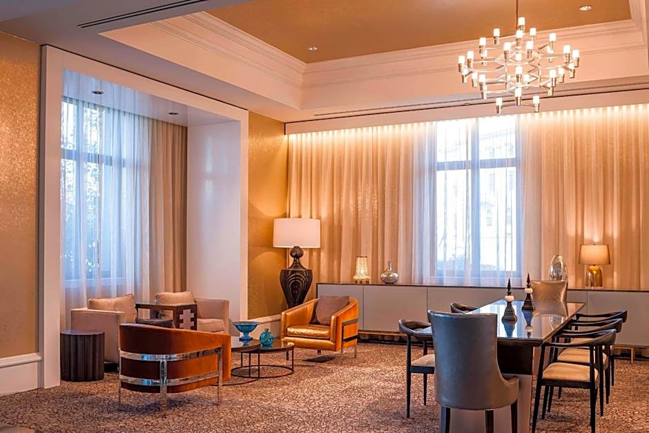 Renaissance by Marriott Providence Downtown Hotel