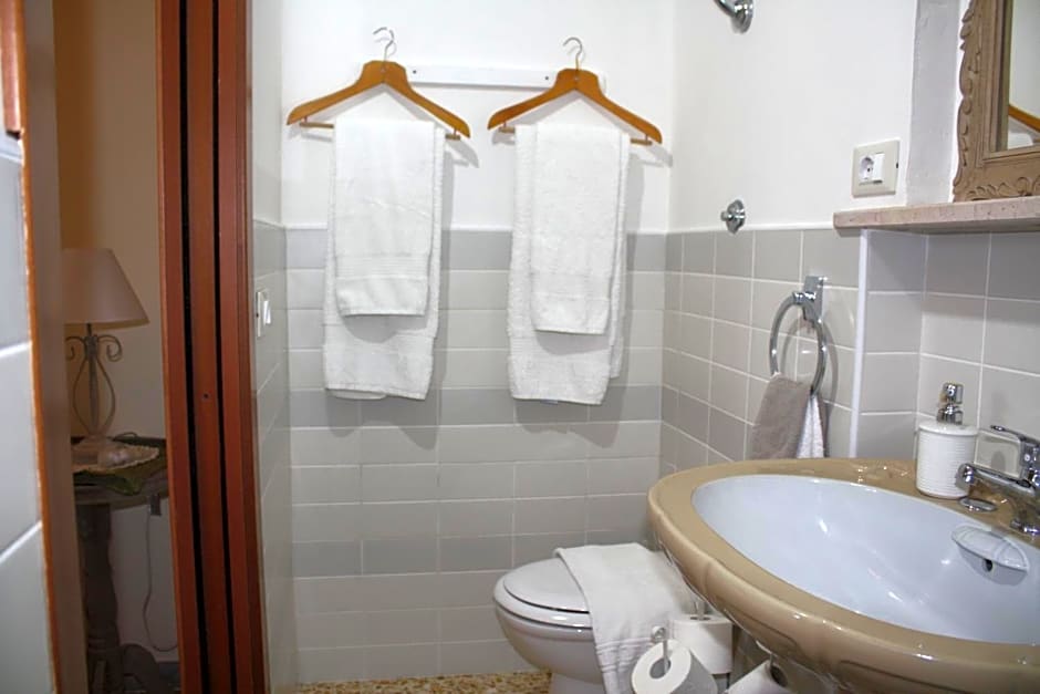 La Rocca Mia House B&B