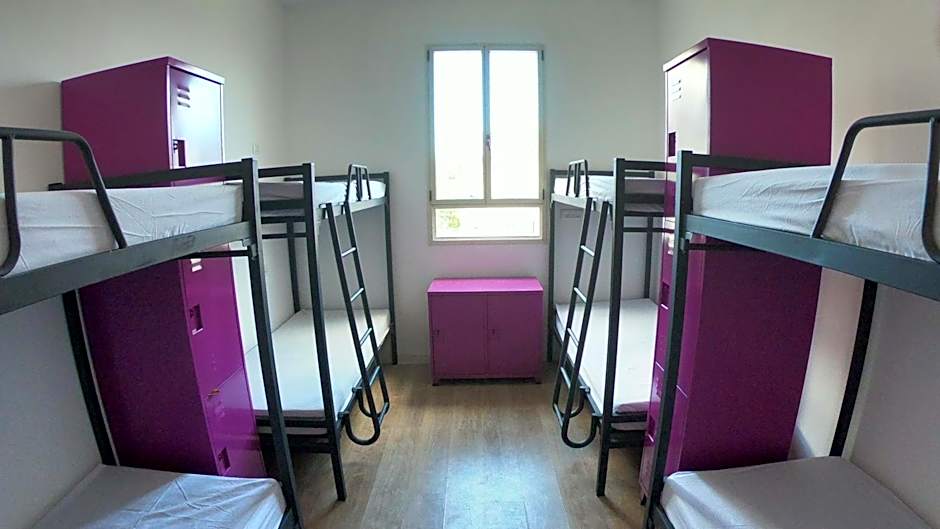 Haifa Hostel