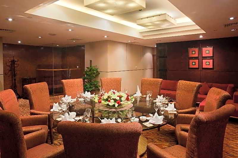 Holiday Inn Hangzhou City Center