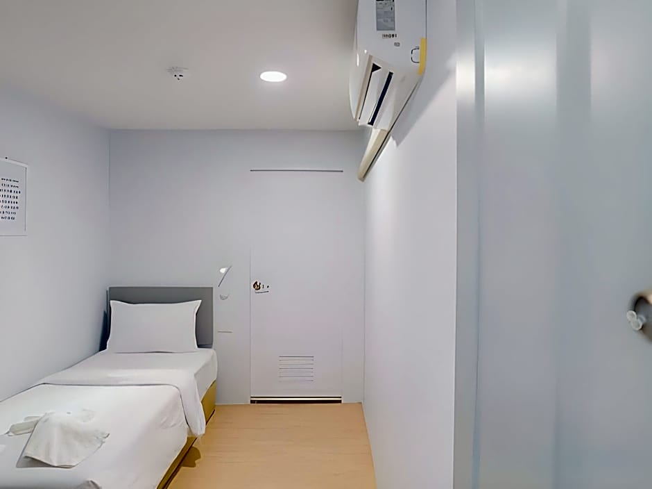 Manonta Budget Hotel