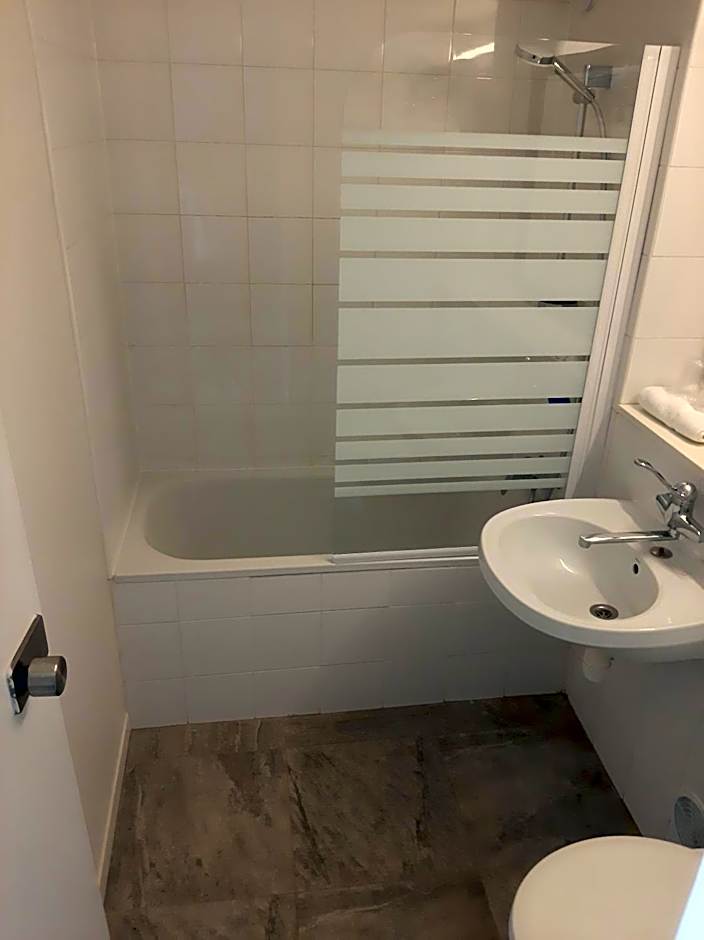 Première Classe Mâcon Sud