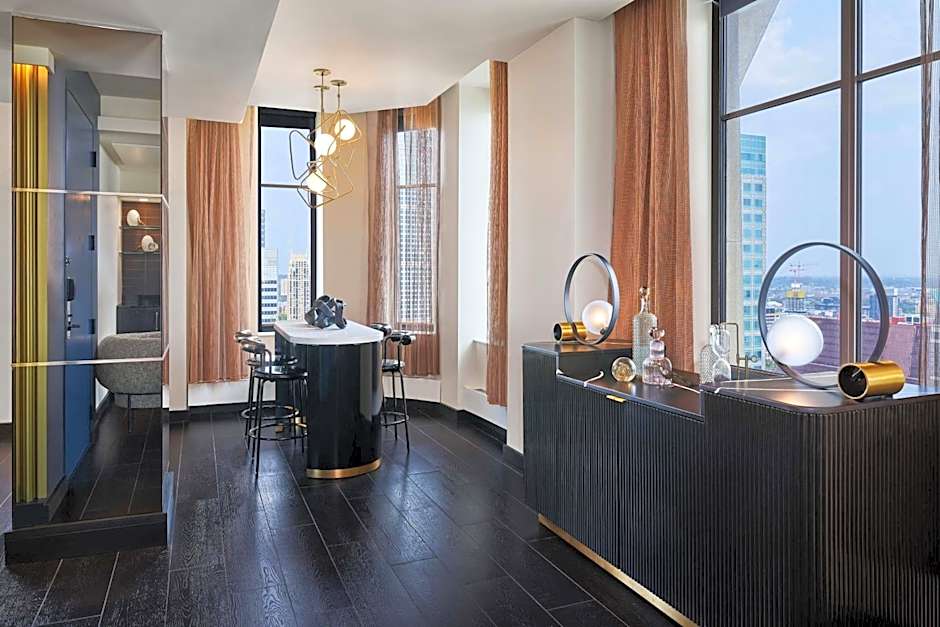 Photo 1 of 7 of 1 King Bed Suite, City View
