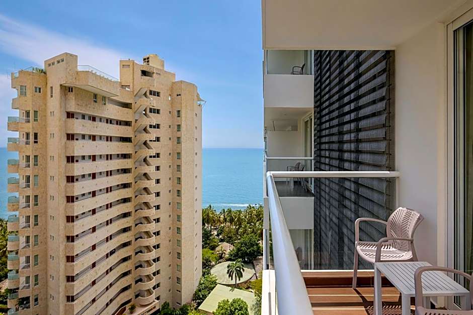 Courtyard By Marriott Santa Marta Resort