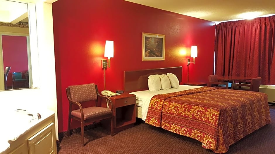 Red Carpet Inn and Suites Carneys Point