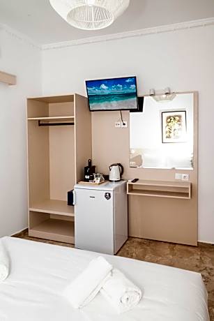 Queen Room with Sea View