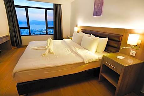 Deluxe Double Room with Sea View