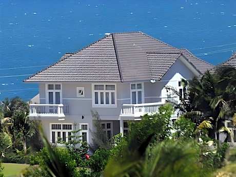 Villa Panda at Sea Links Golf Resort