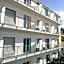 Hotel Mediterrani Express
