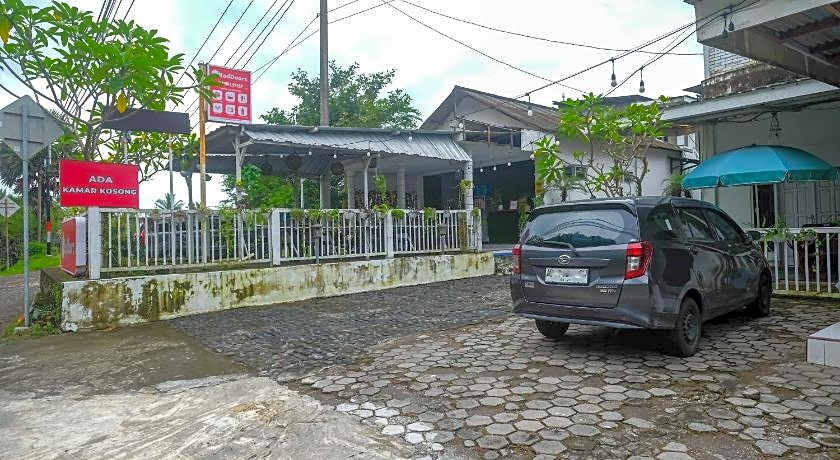 RedDoorz @ Paris Ocean