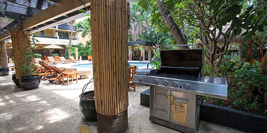 Castle Bamboo Waikiki Hotel