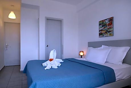 Standard Room with Partial Sea View