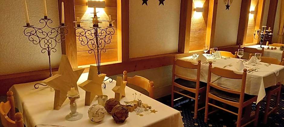 Hotel Bellevue - Traditional Swiss Hideaway