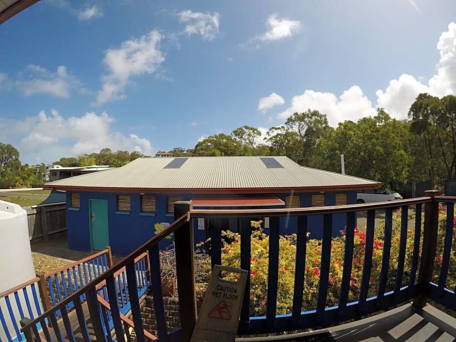 Cool Bananas Backpackers