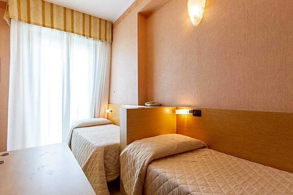Hotel Metropole