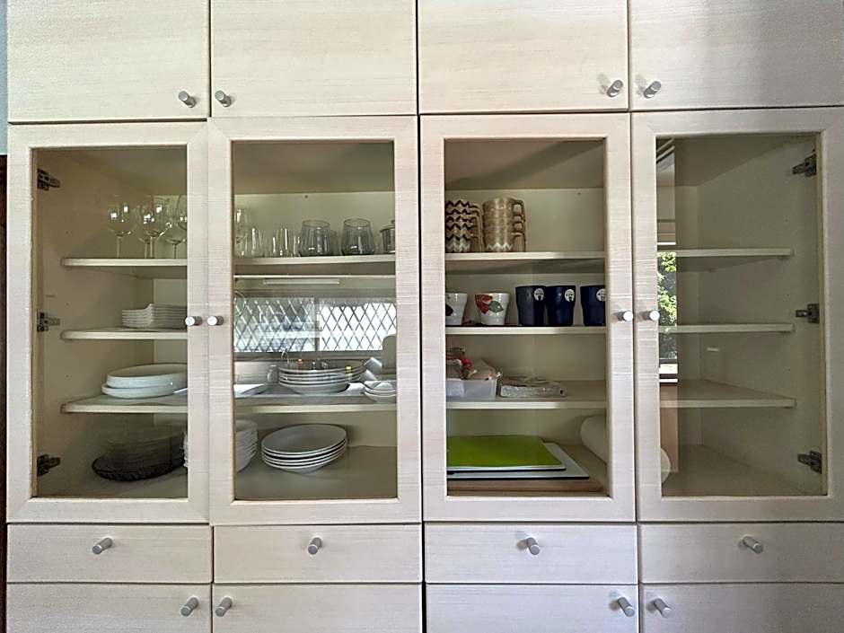 森の香りに包まれたプライベート空間でマイデバイスイマーシブ体験を堪能できる贅沢--BlueFlow KATSUURA