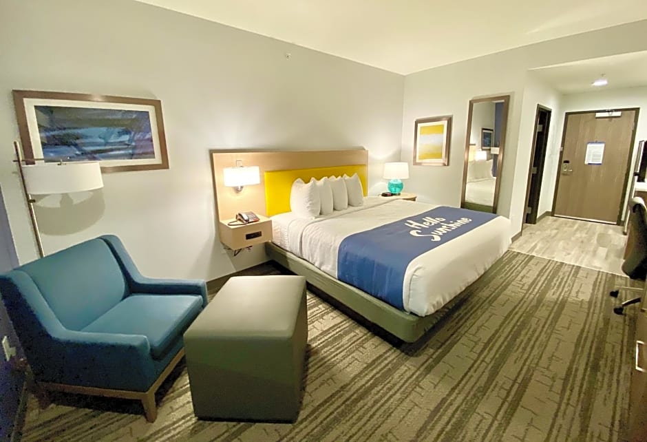 Days Inn by Wyndham Beaumont West I-10 Walden
