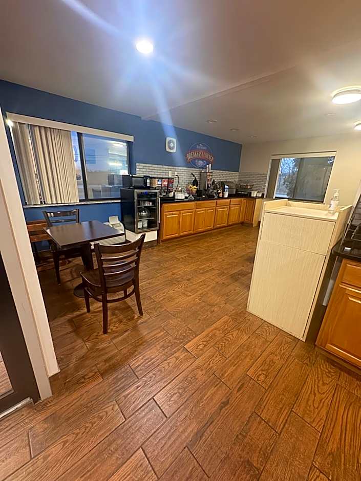 Baymont Inn & Suites by Wyndham Richmond