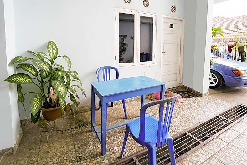 OYO Life 92046 Garuda Residence